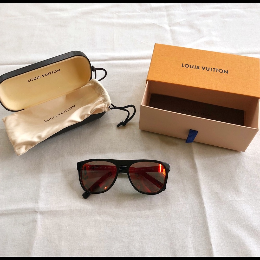 NWB Louis Vuitton Oliver Sunglasses - Unisex, Red